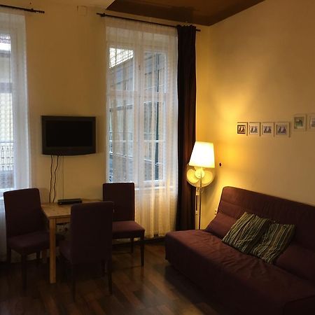 Club Apartments & Rooms 布达佩斯 外观 照片