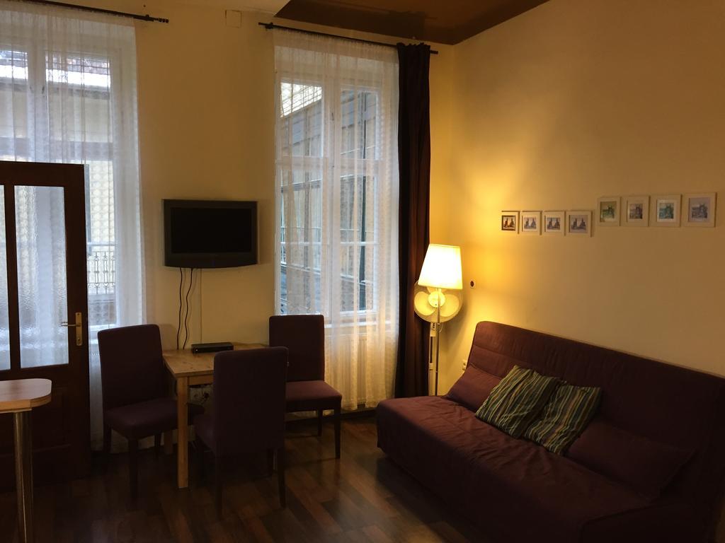 Club Apartments & Rooms 布达佩斯 外观 照片