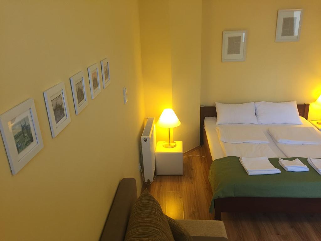 Club Apartments & Rooms 布达佩斯 客房 照片