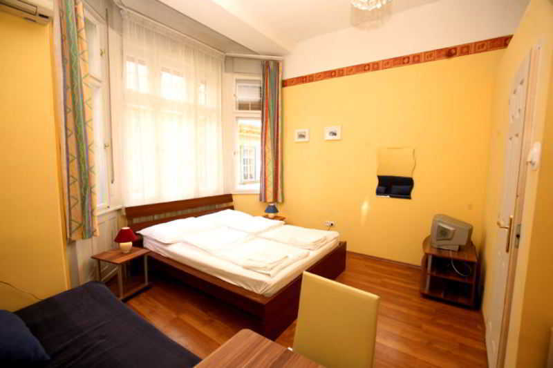Club Apartments & Rooms 布达佩斯 外观 照片
