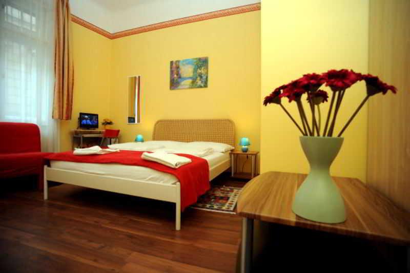 Club Apartments & Rooms 布达佩斯 外观 照片